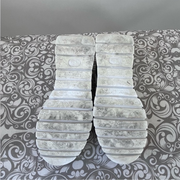 Wonders Sport Sneakers in Taupe and Platinum - Picture 6 of 9